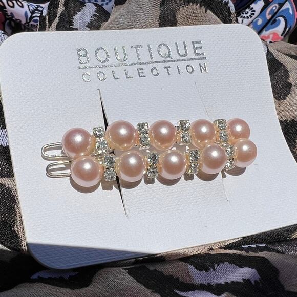 Faux Pearl Retro Deadstock New on Card Rhinestone Accent Hair barrettes NEW - Picture 4 of 12